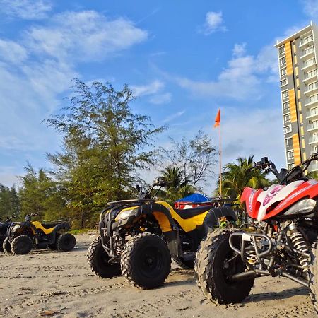 Timurbay Seafront Staycation By Nedd'S Kuantan Esterno foto